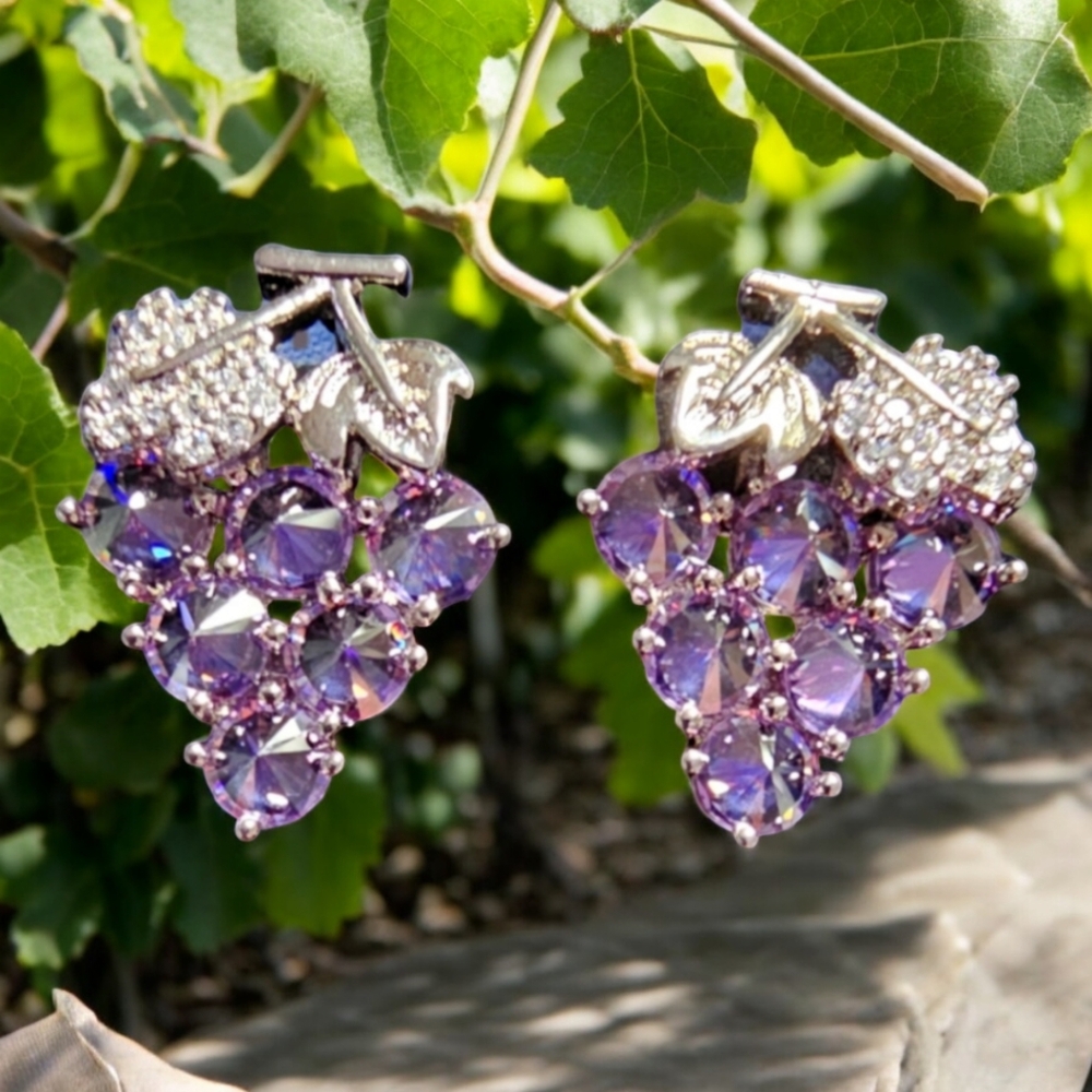 Grape earrings 🍇